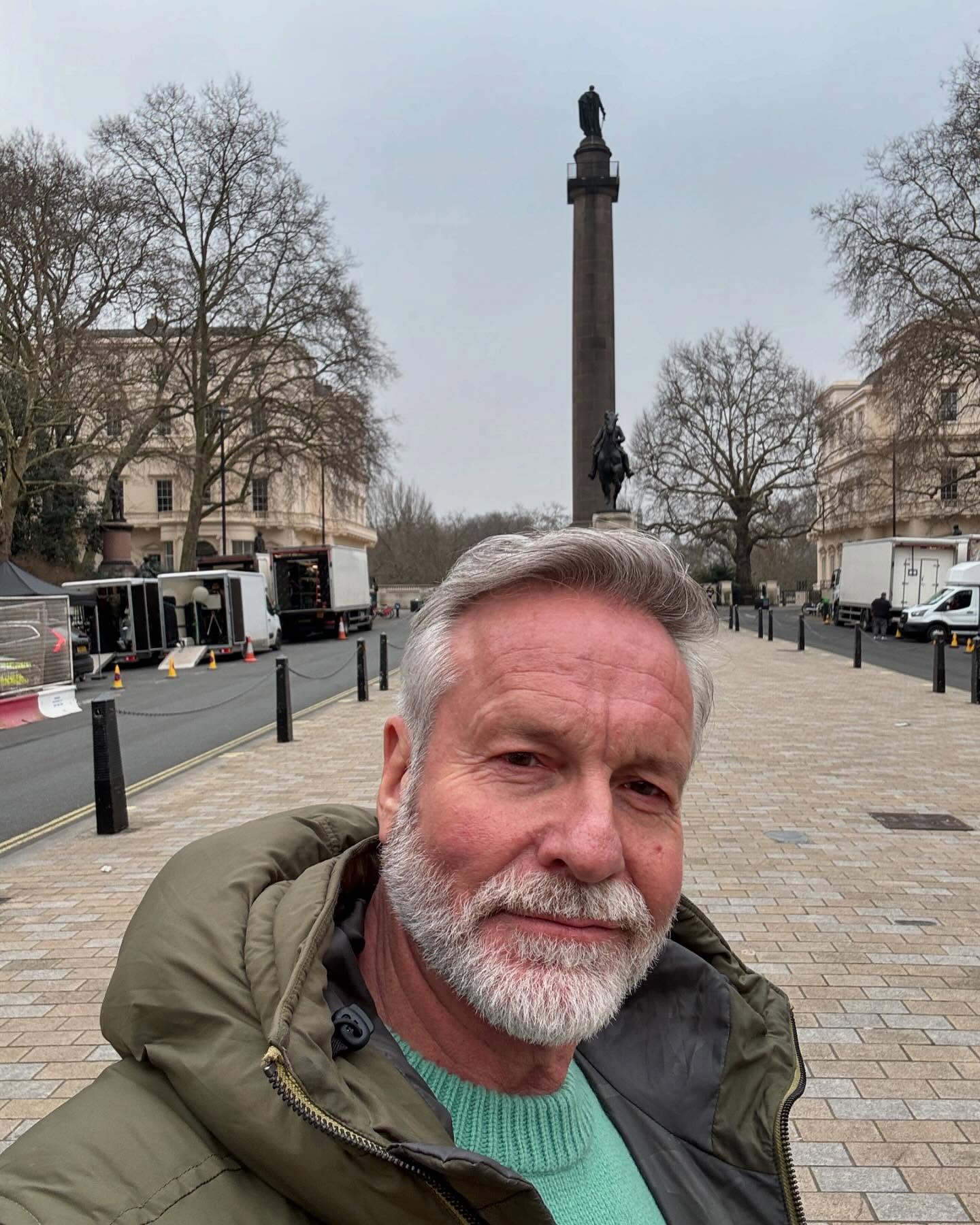 gray-medium-hair-with-beard