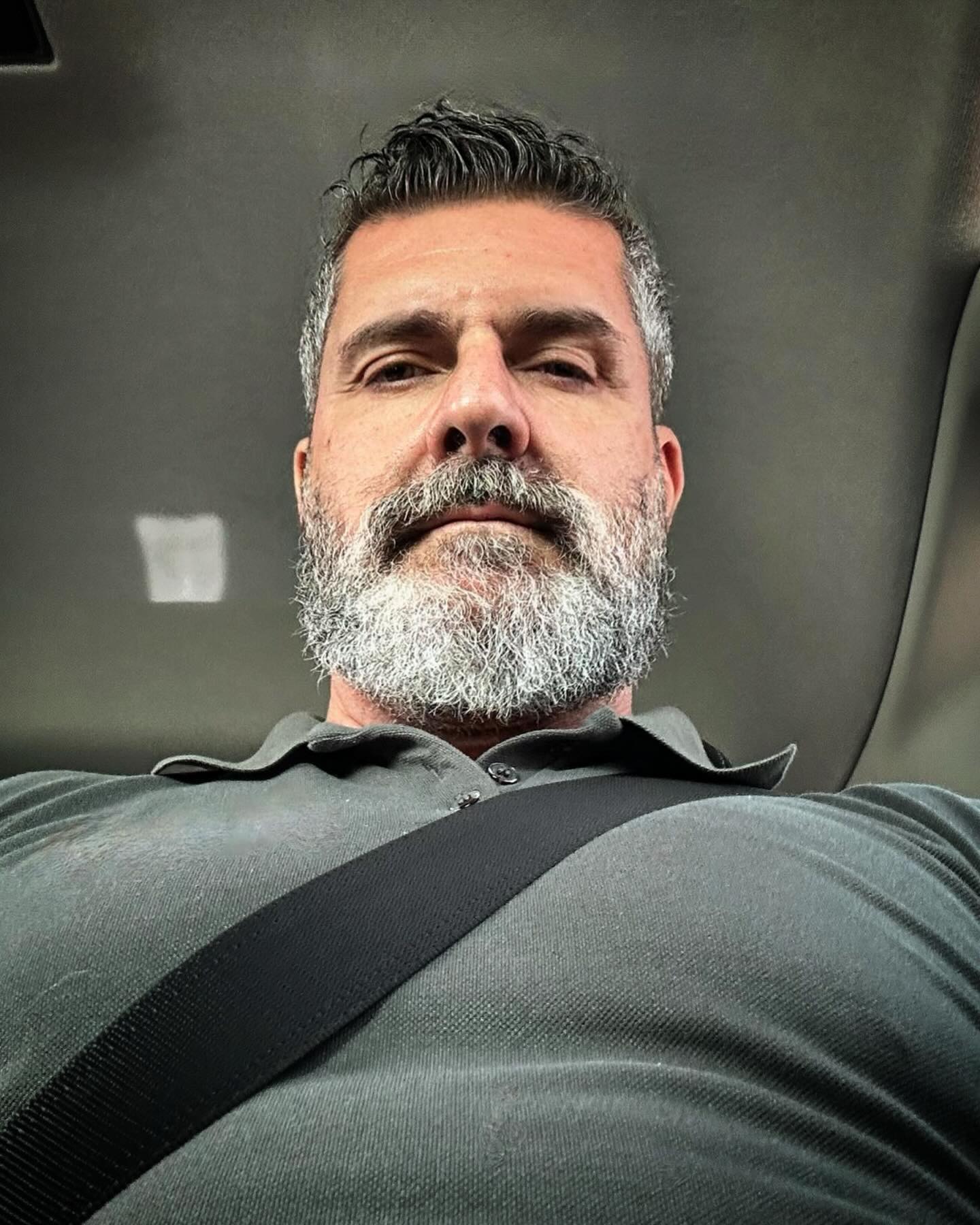 curly-hair-with-beard