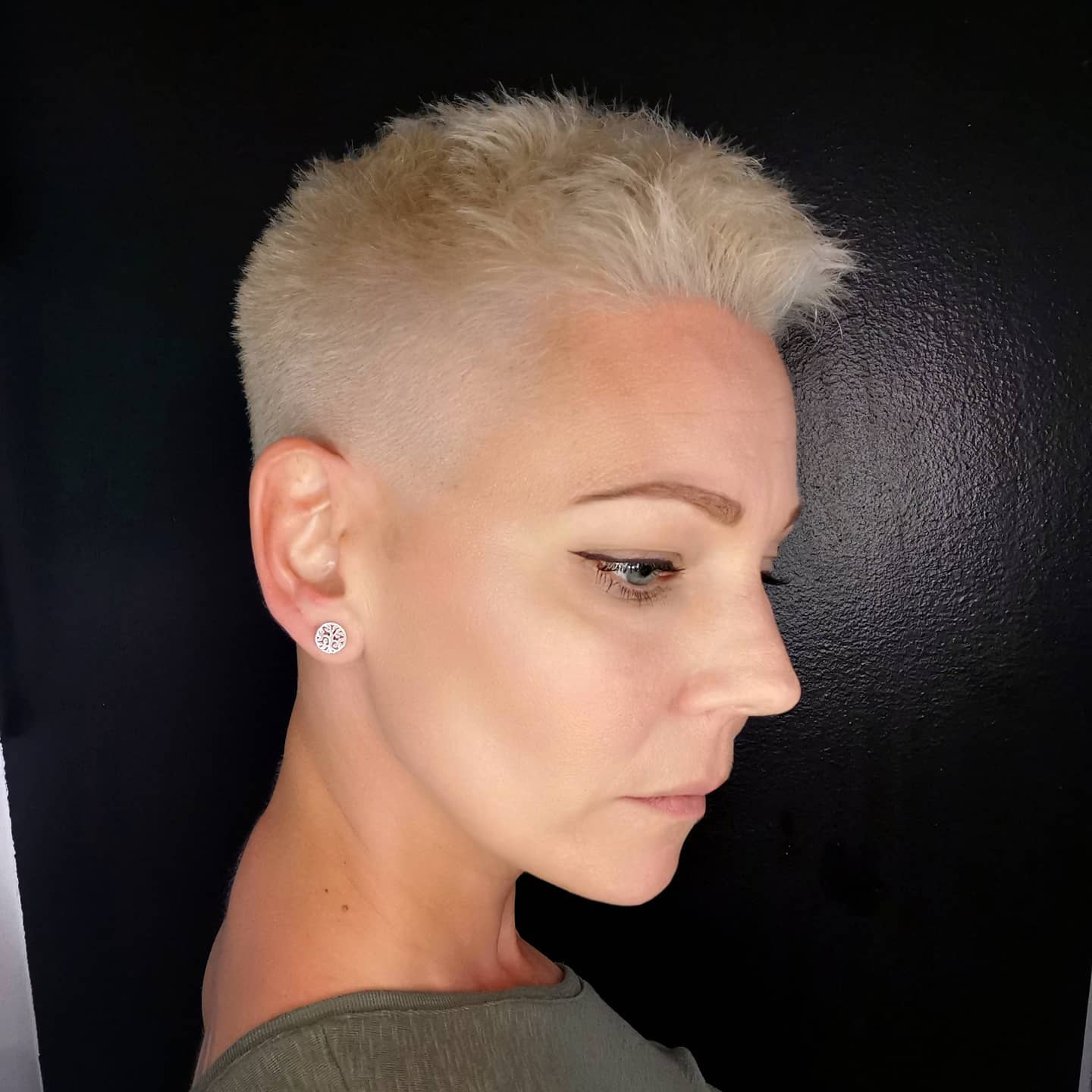 short-pixie-fine-hair