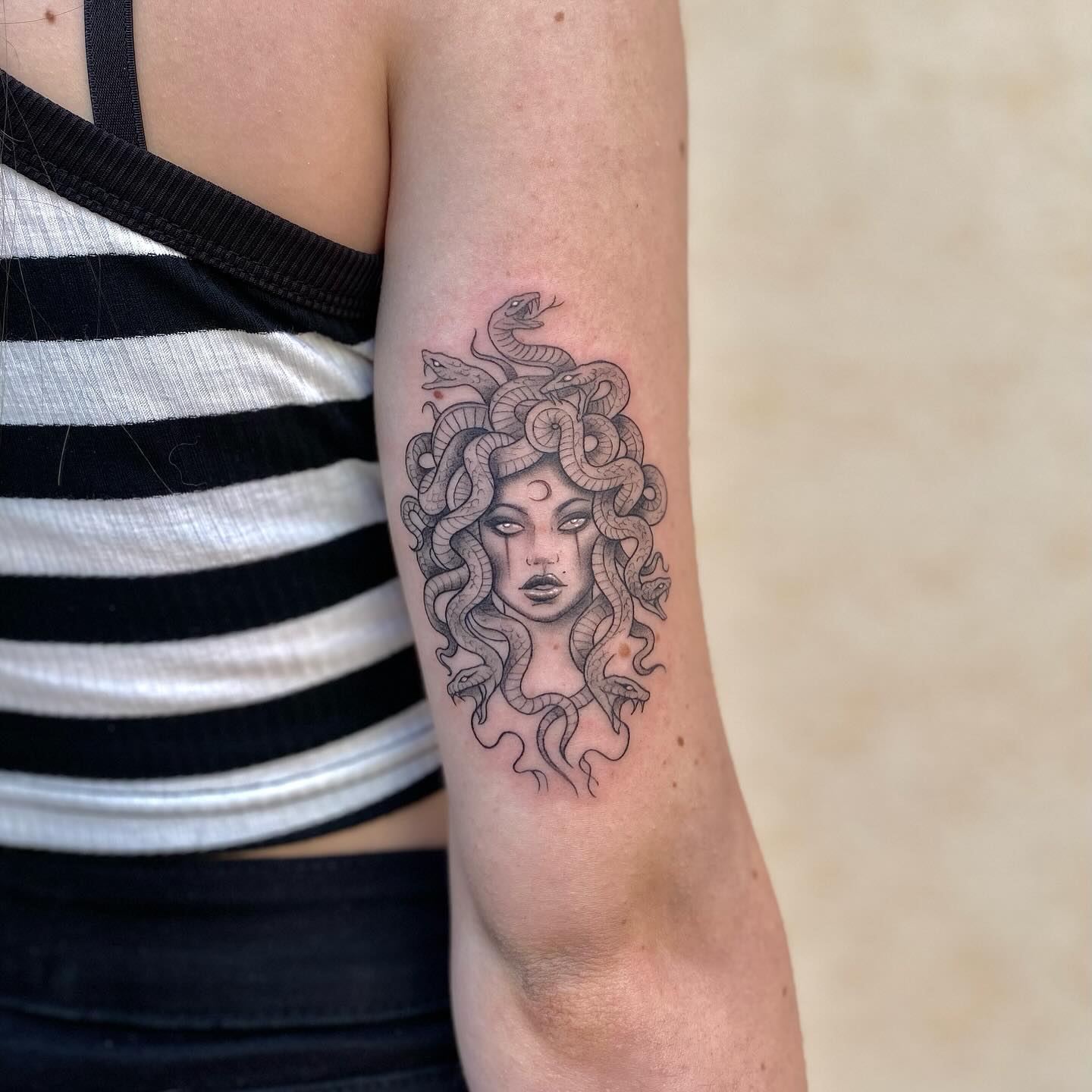 medusa-tattoo-on-arm
