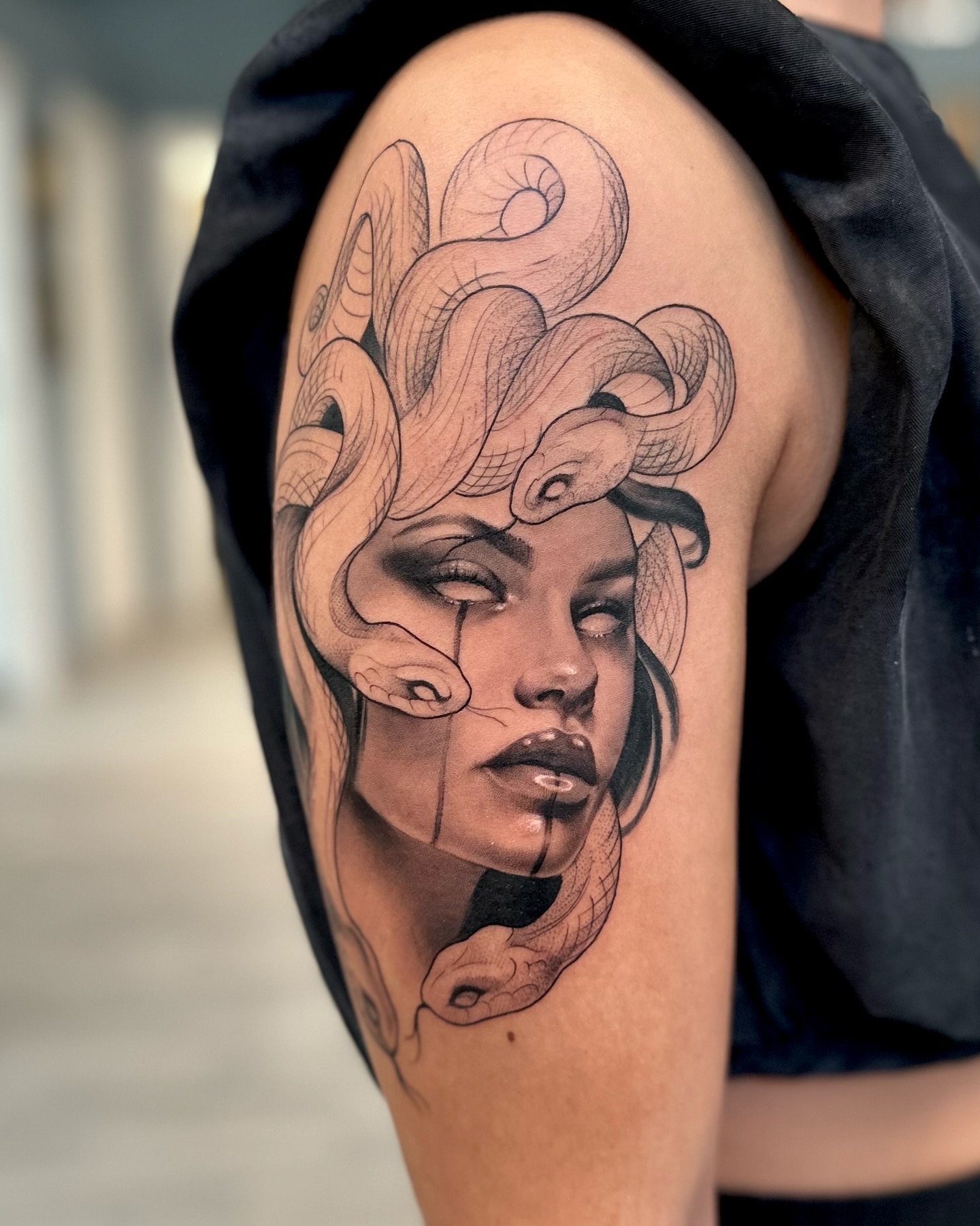 medusa-tattoo-with-snakes