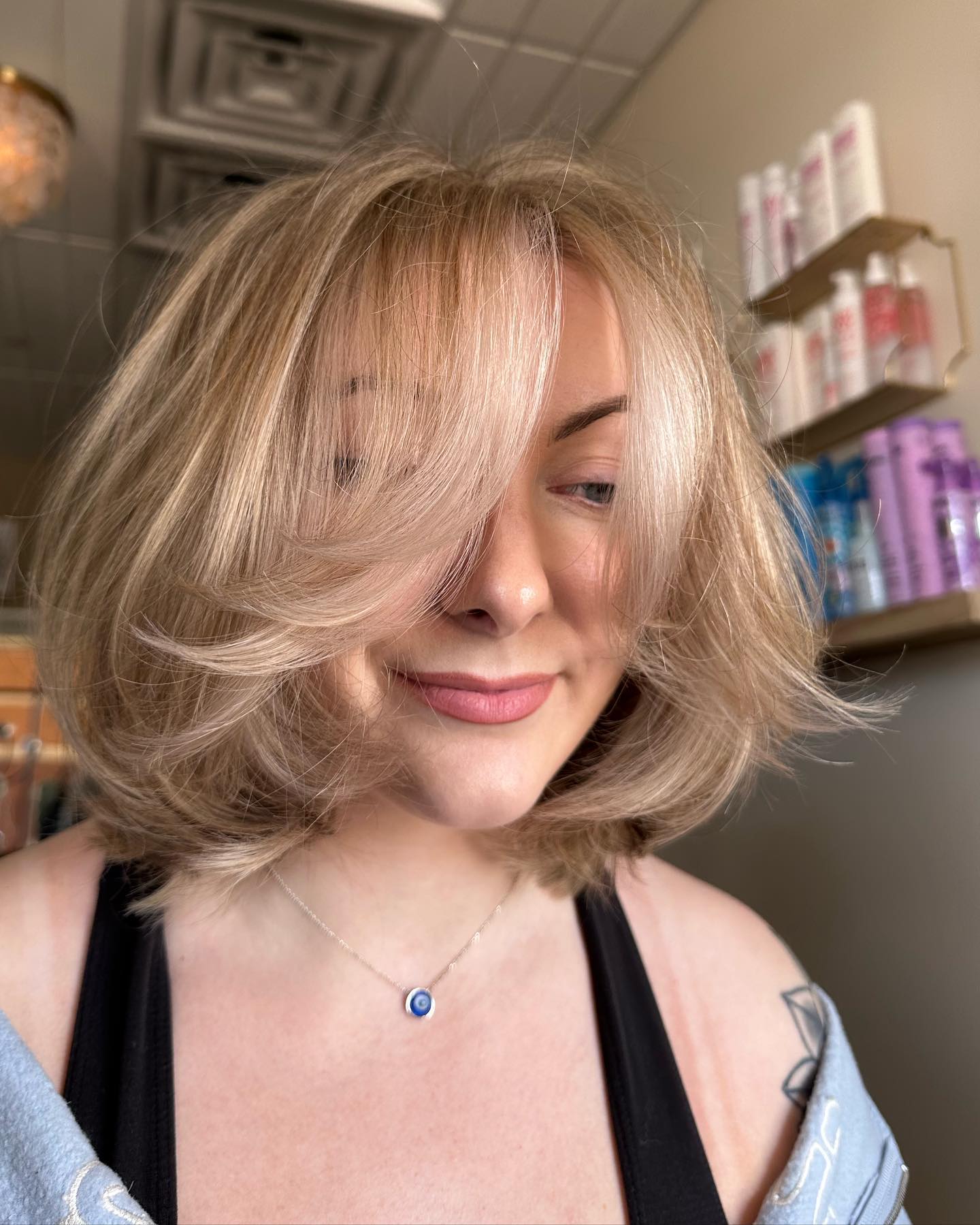 bouncy-layered-bob-hairstyle