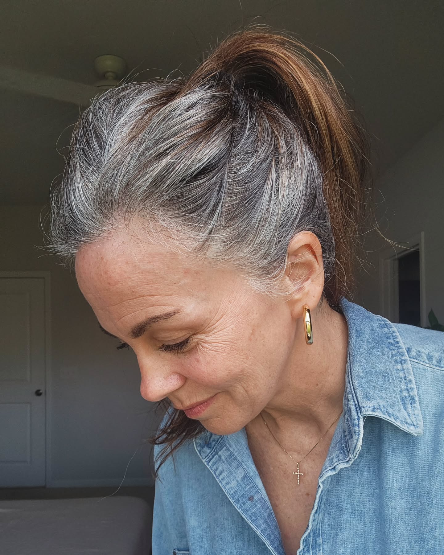 long-natural-gray-hair