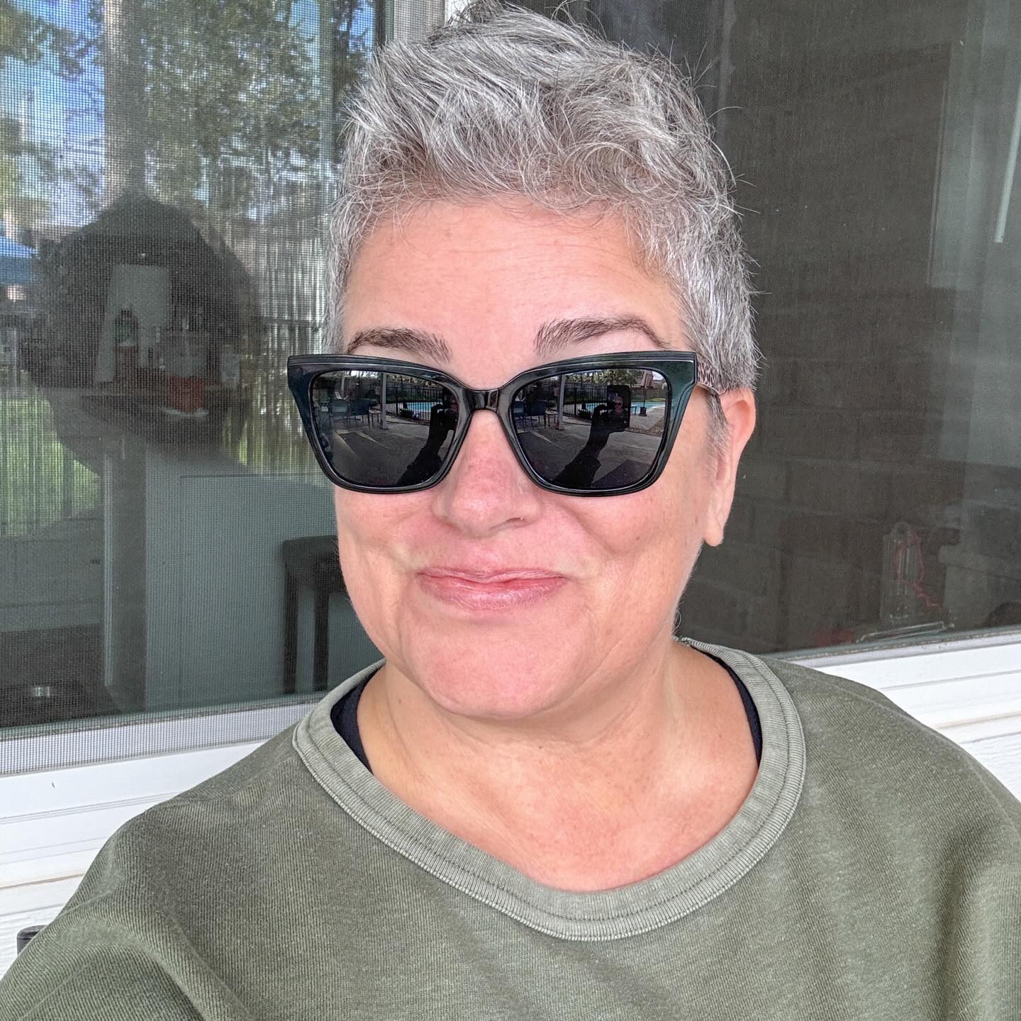 gray-hair-with-glasses