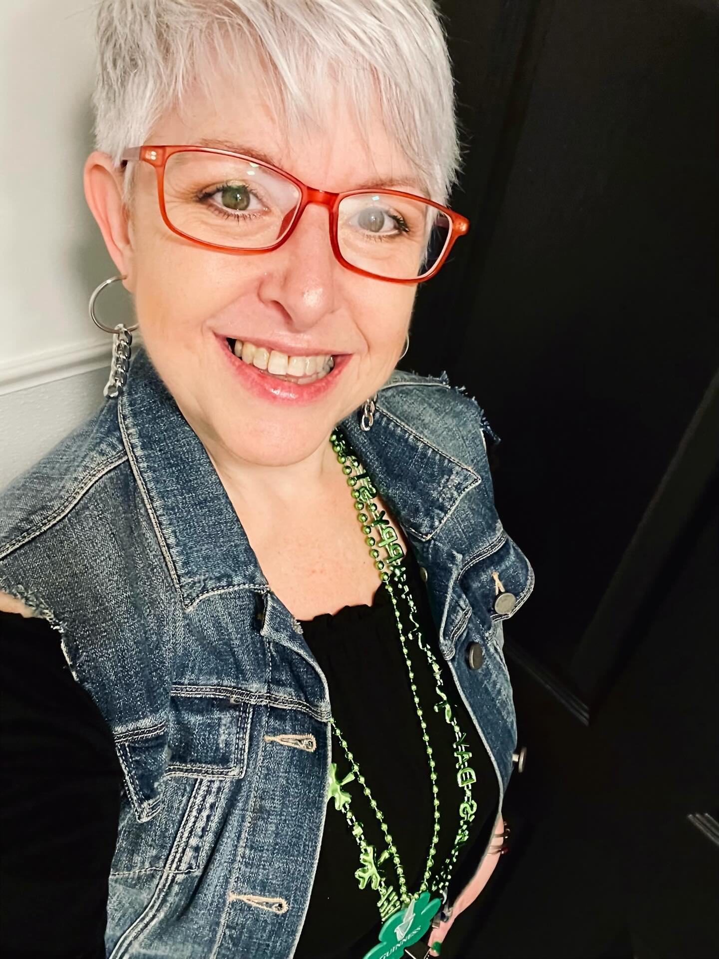 gray-hair-with-bangs