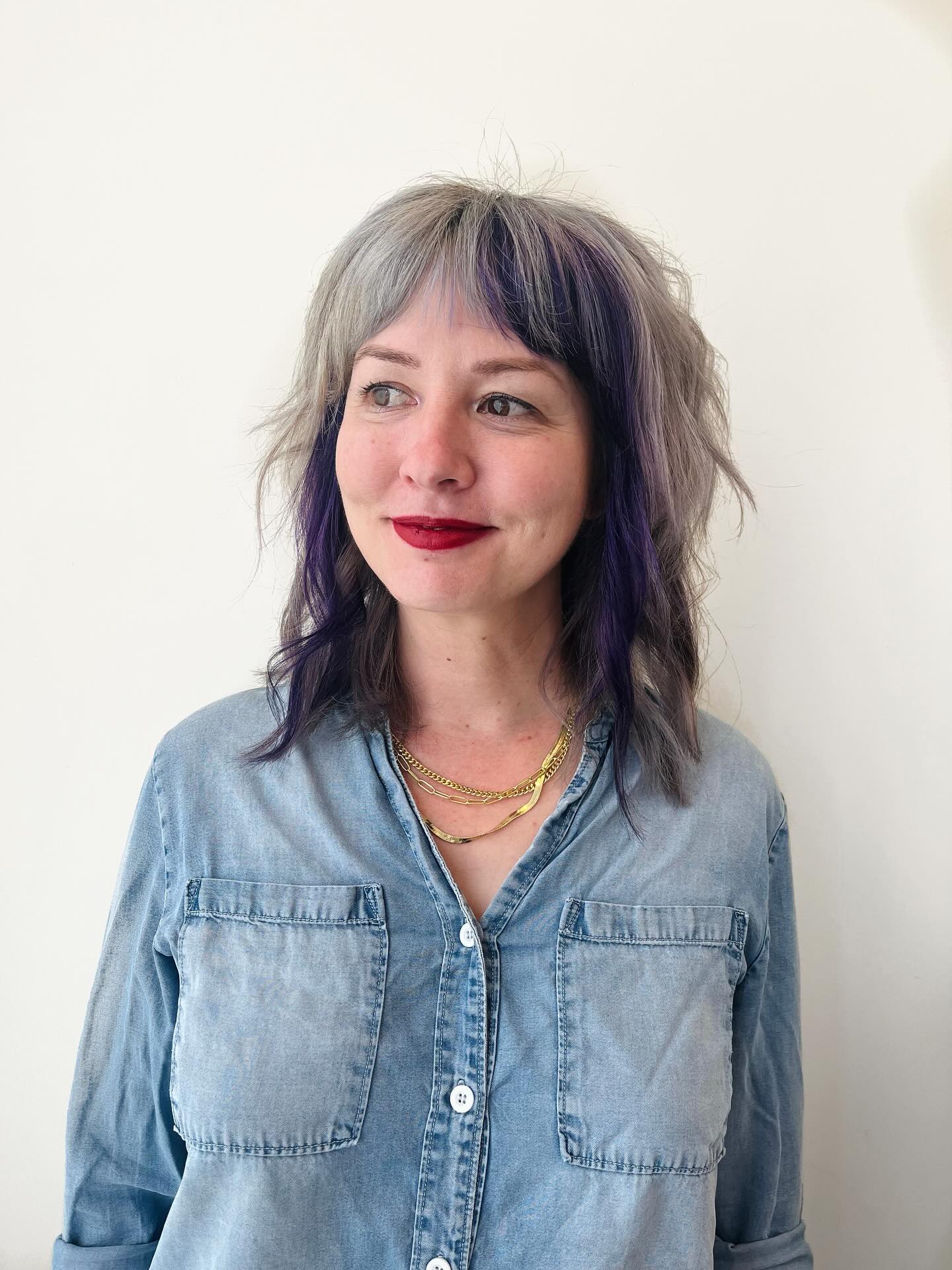 gray-bangs-over-60