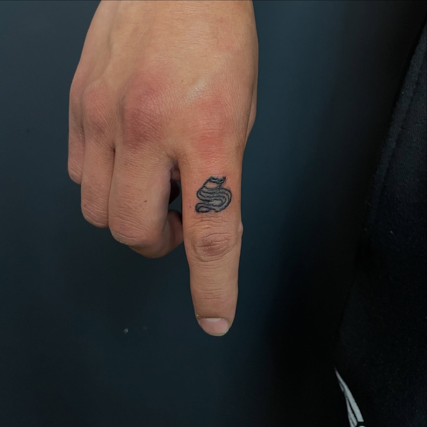 S-letter-tattoo