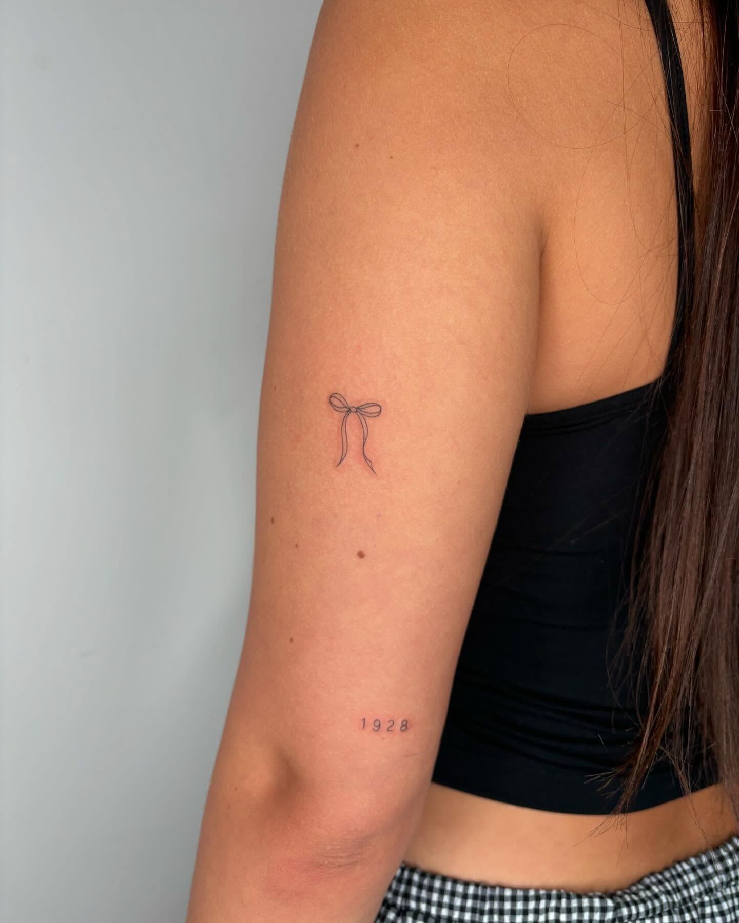 bow-tattoo