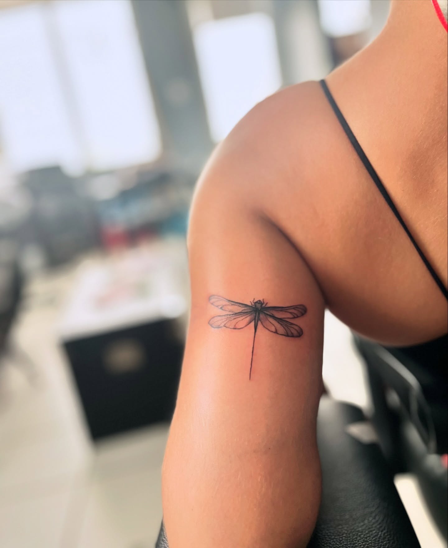 dragonfly-tattoo-on-back-of-arm
