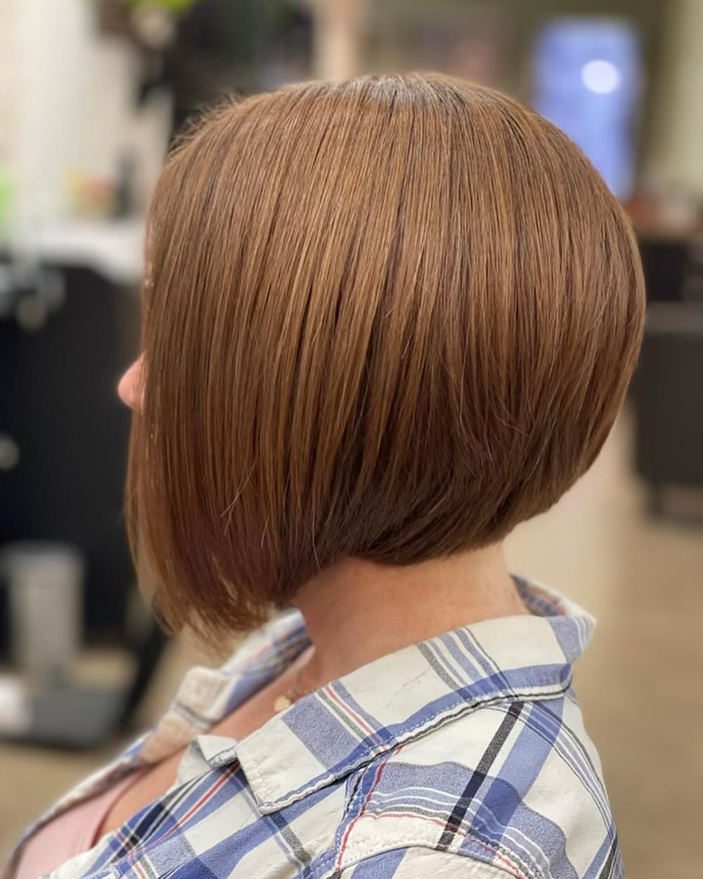 angled-bob-for-brown-hair