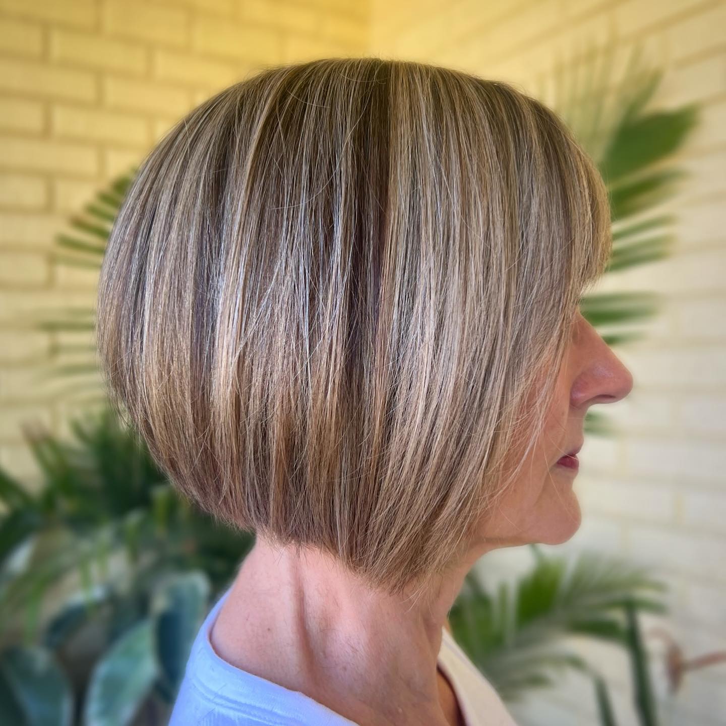 short-angled-bob-with-bangs