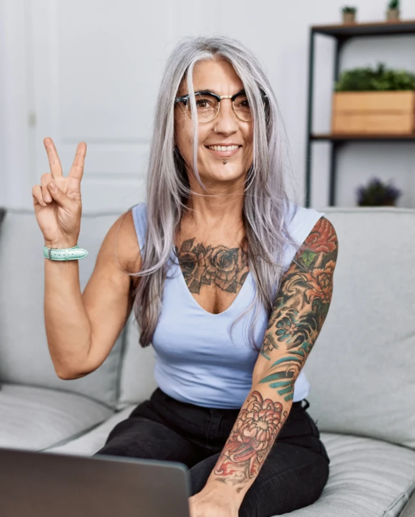 floral-tattoos-older-women