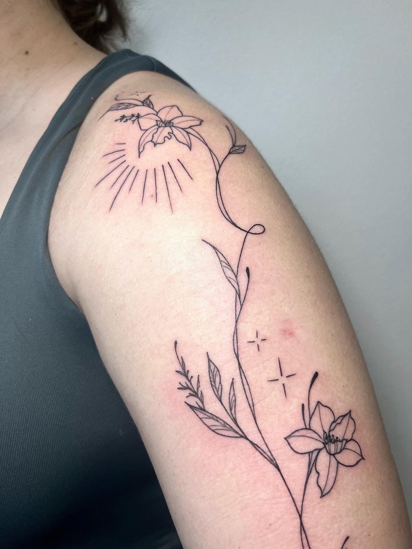 linework-fine-line-tattoo
