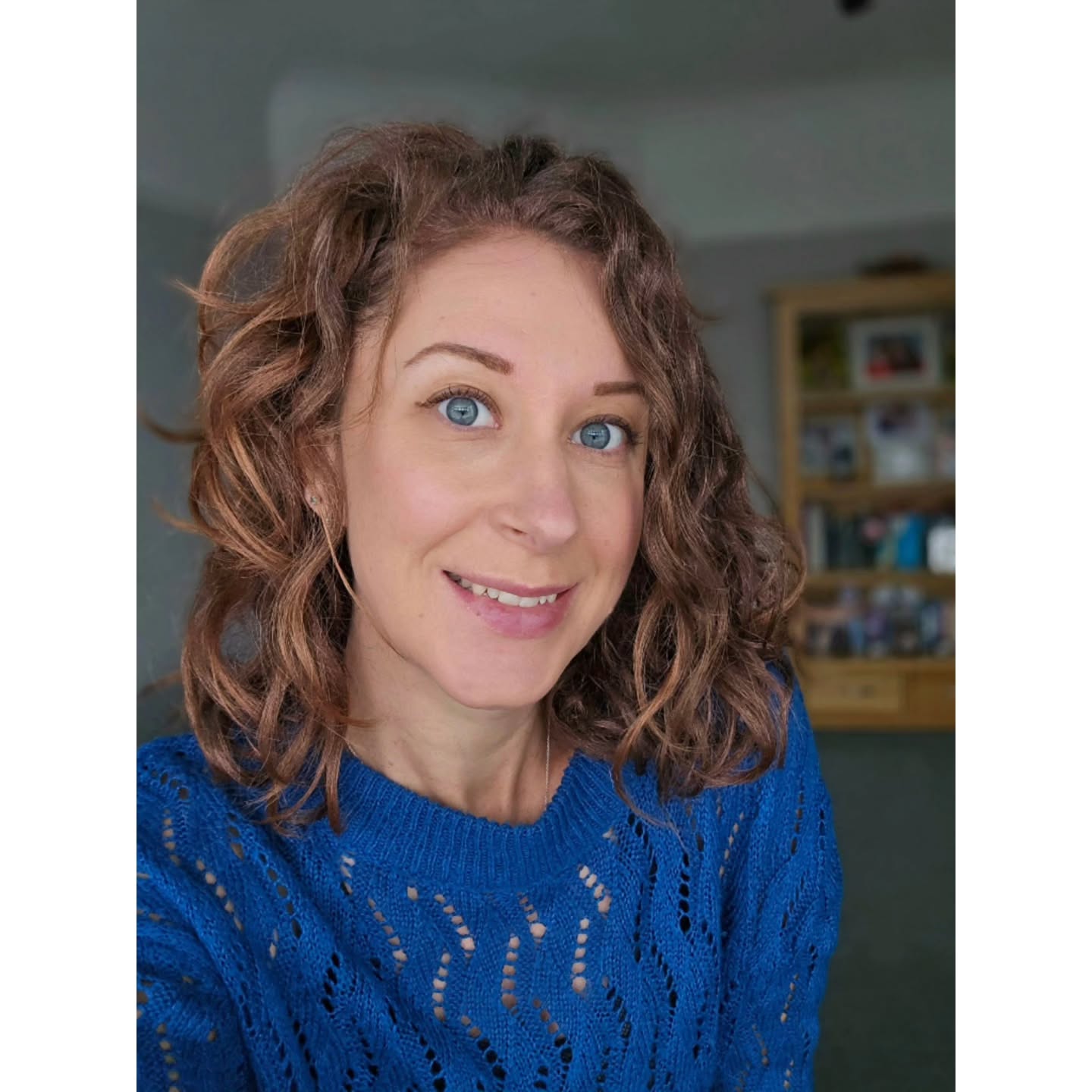 Short-wavy-hair-