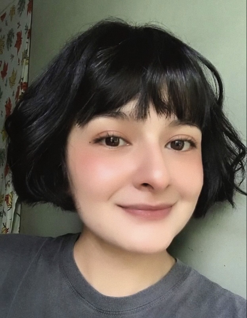 wavy-hair-with-bangs