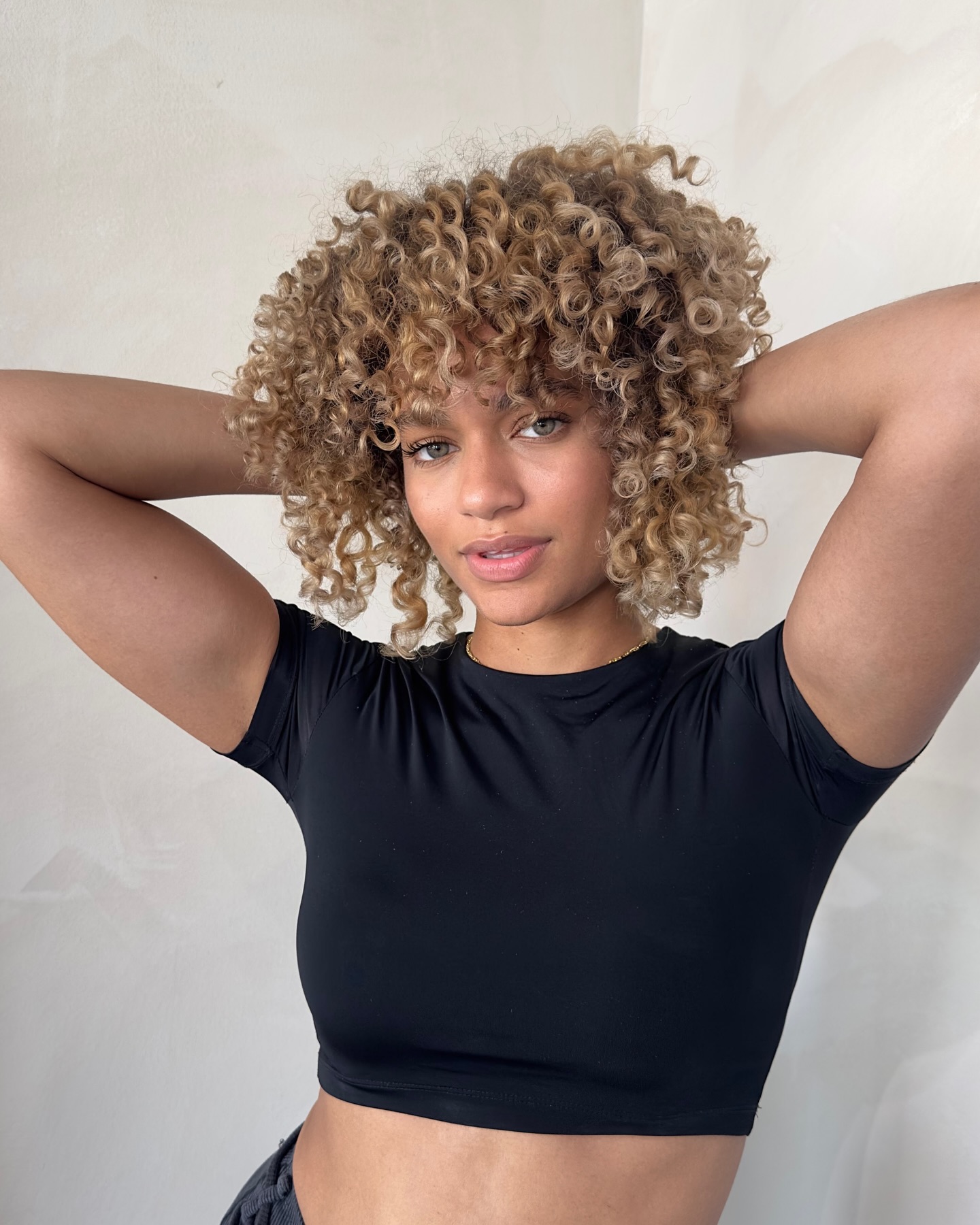 curls-chin-length