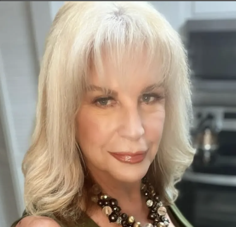 silver-hair-with-bangs