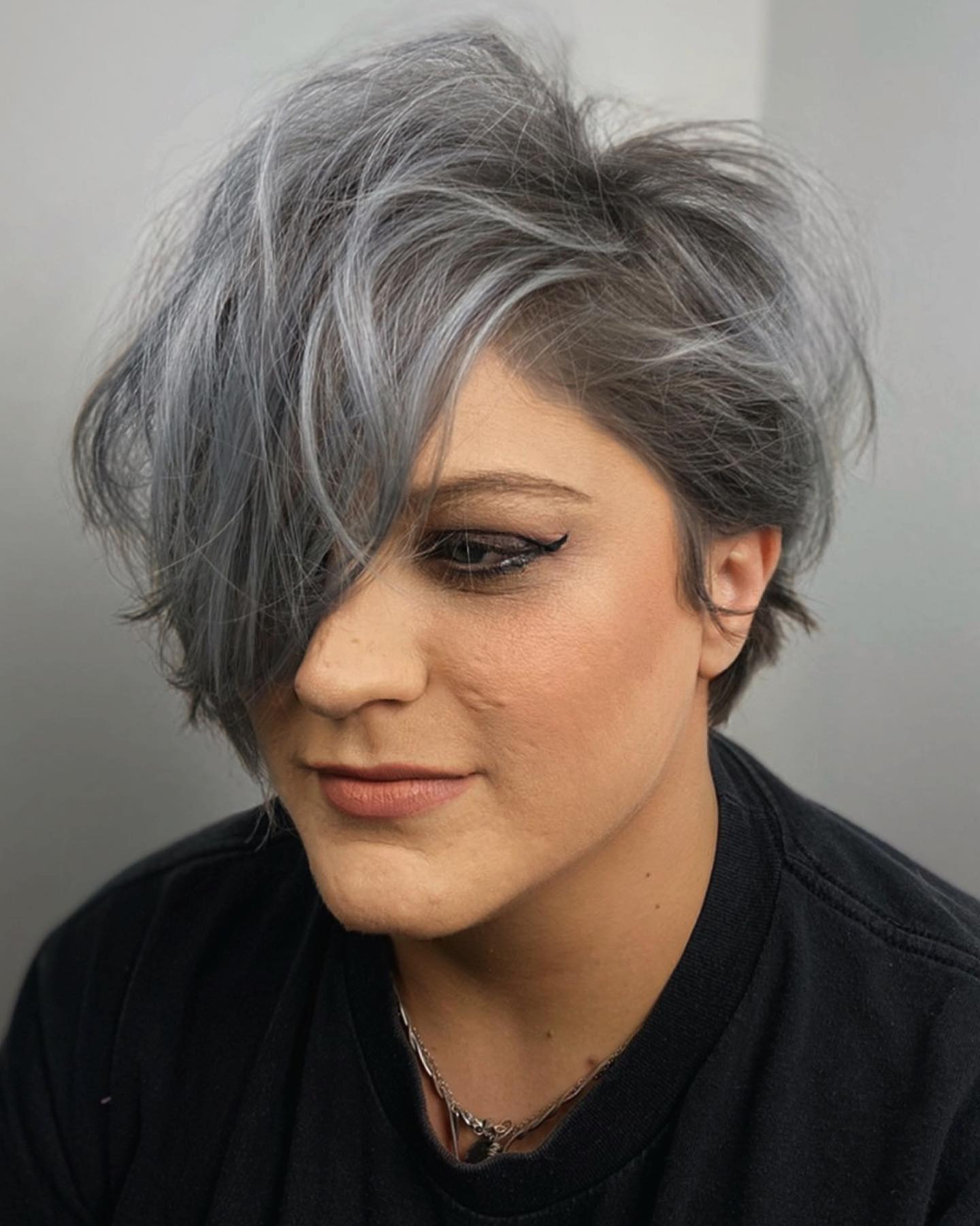 messy-silver-pixie