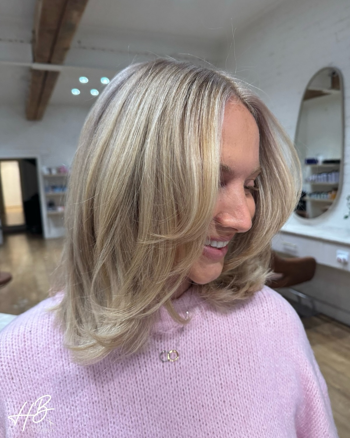 layered-bob-with-highlights