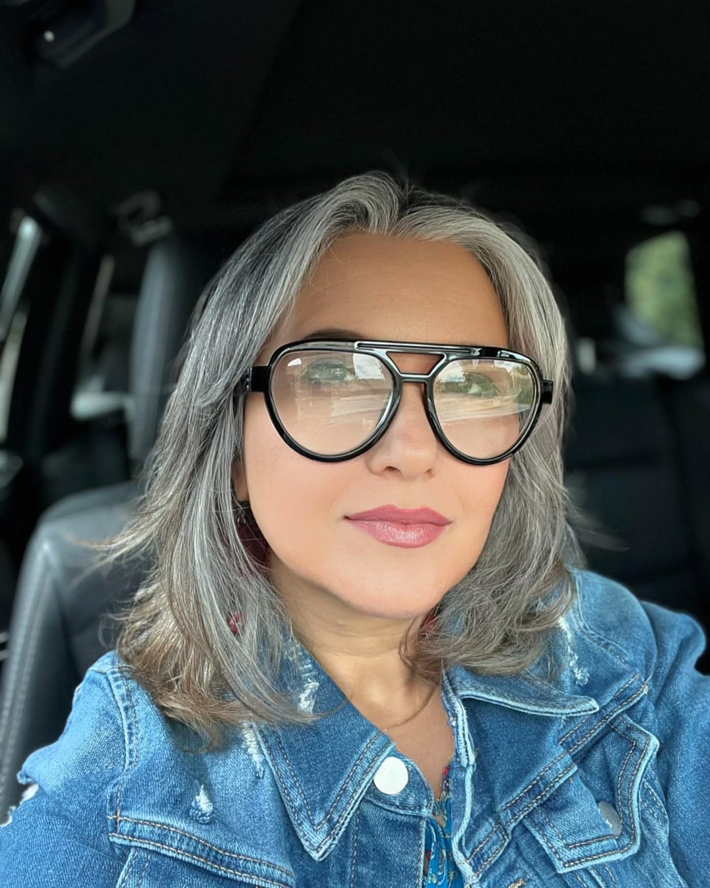Metalless Screwless Reading Glasses-with-medium-gray-hair