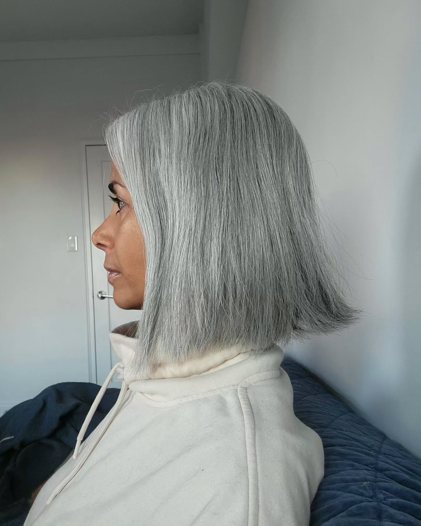 silver-blunt-bob