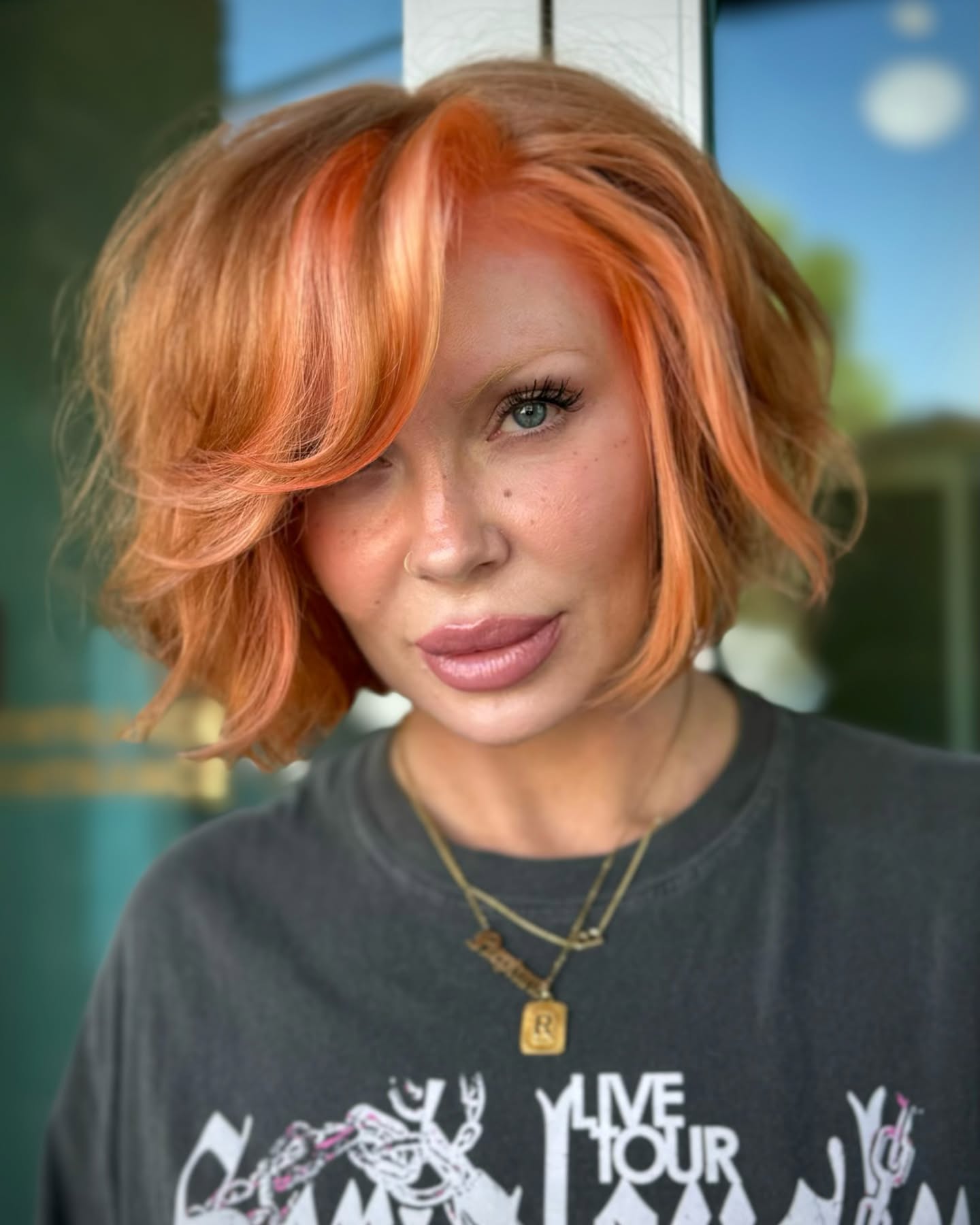 layered-strawberry-blonde-short-hair