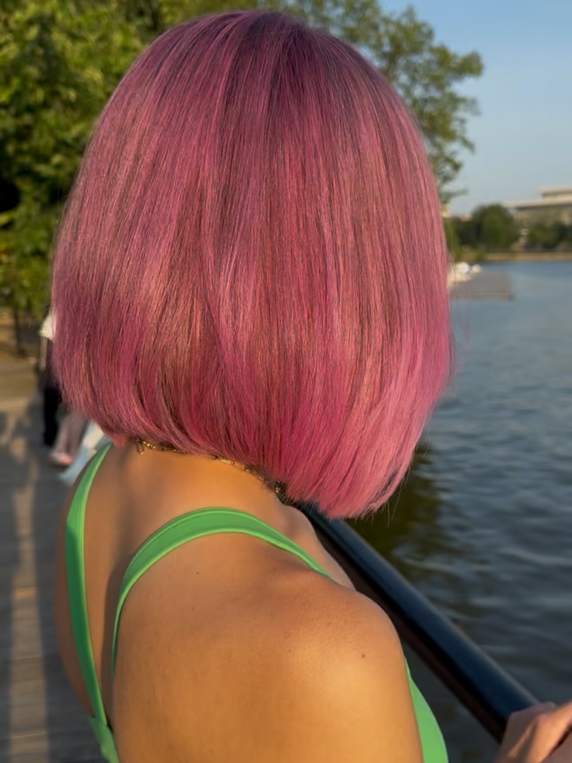 pink-bob