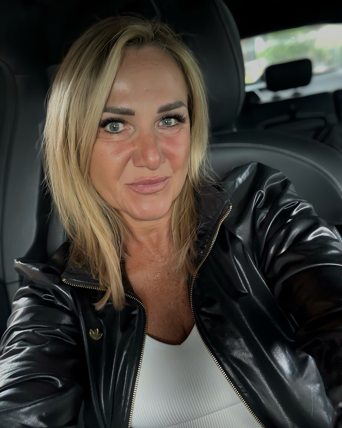 medium-straight-fine-hair