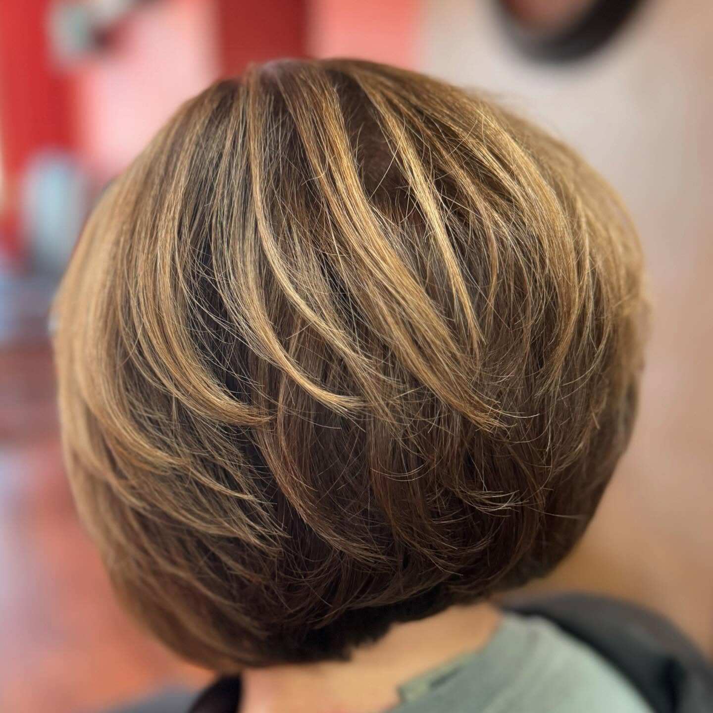 inverted-layered-bob