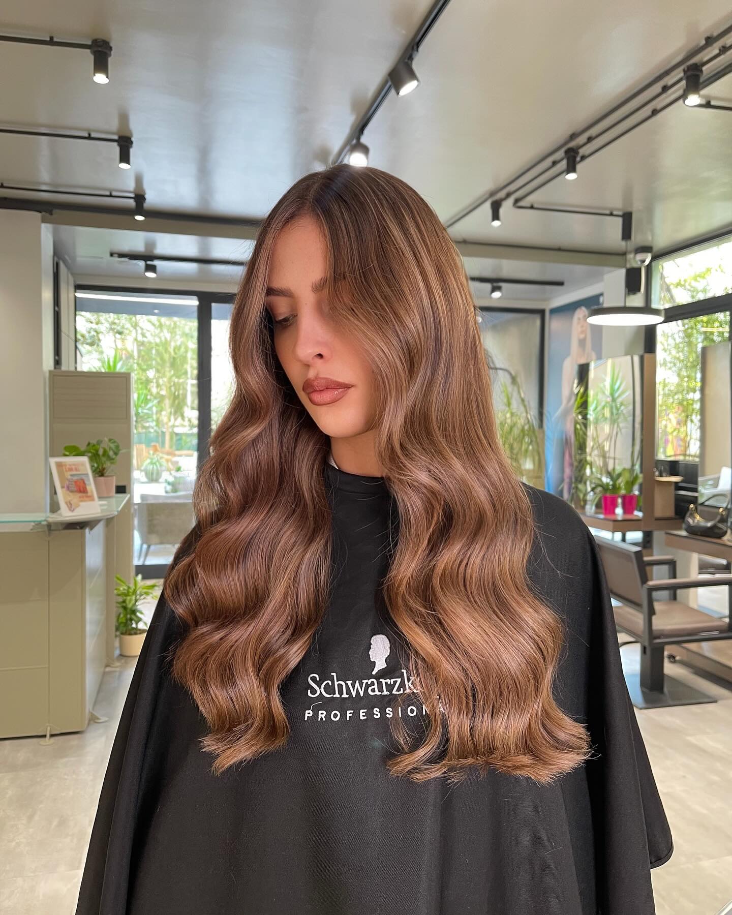 blonde-highlights-on-light-brown-hair