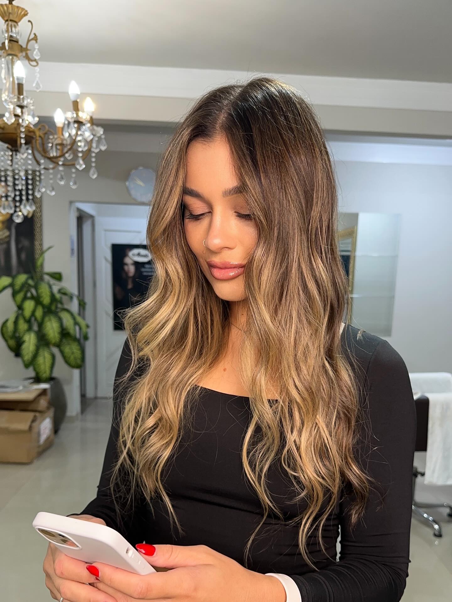 blonde-highlights