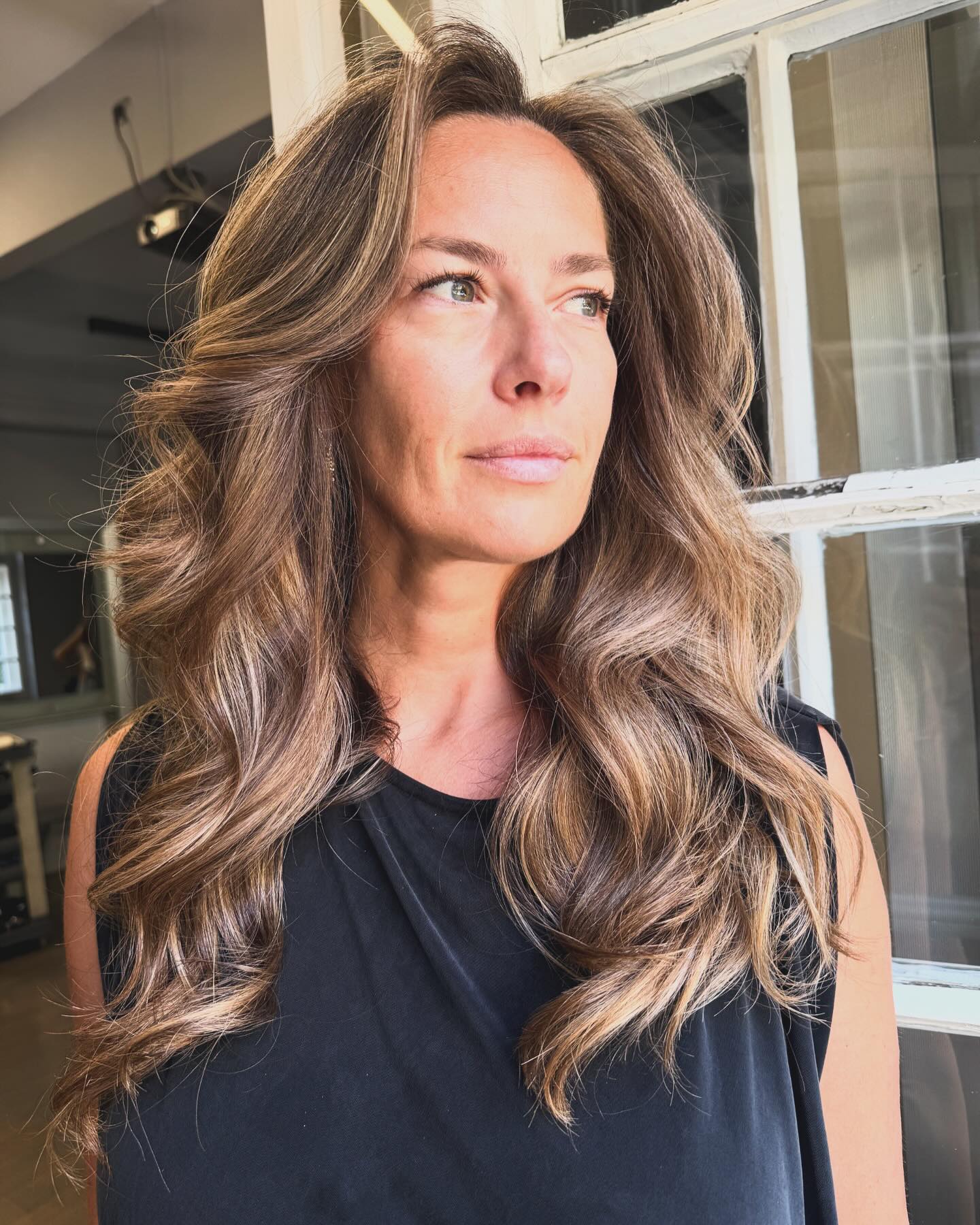 face-framing-hair