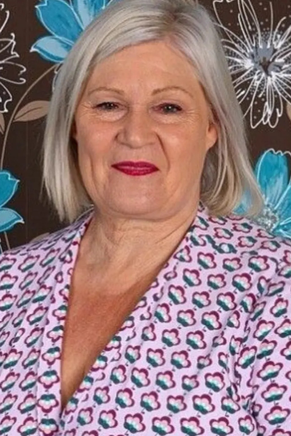 side-parted-gray-hair