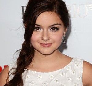 Ariel-Winter-Side-tousled-braid-with-waves