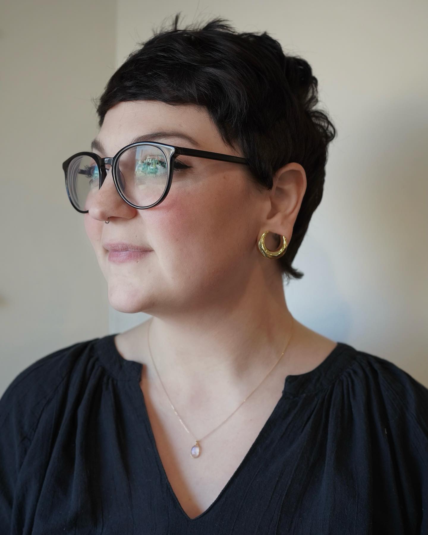 pixie-with-glasses