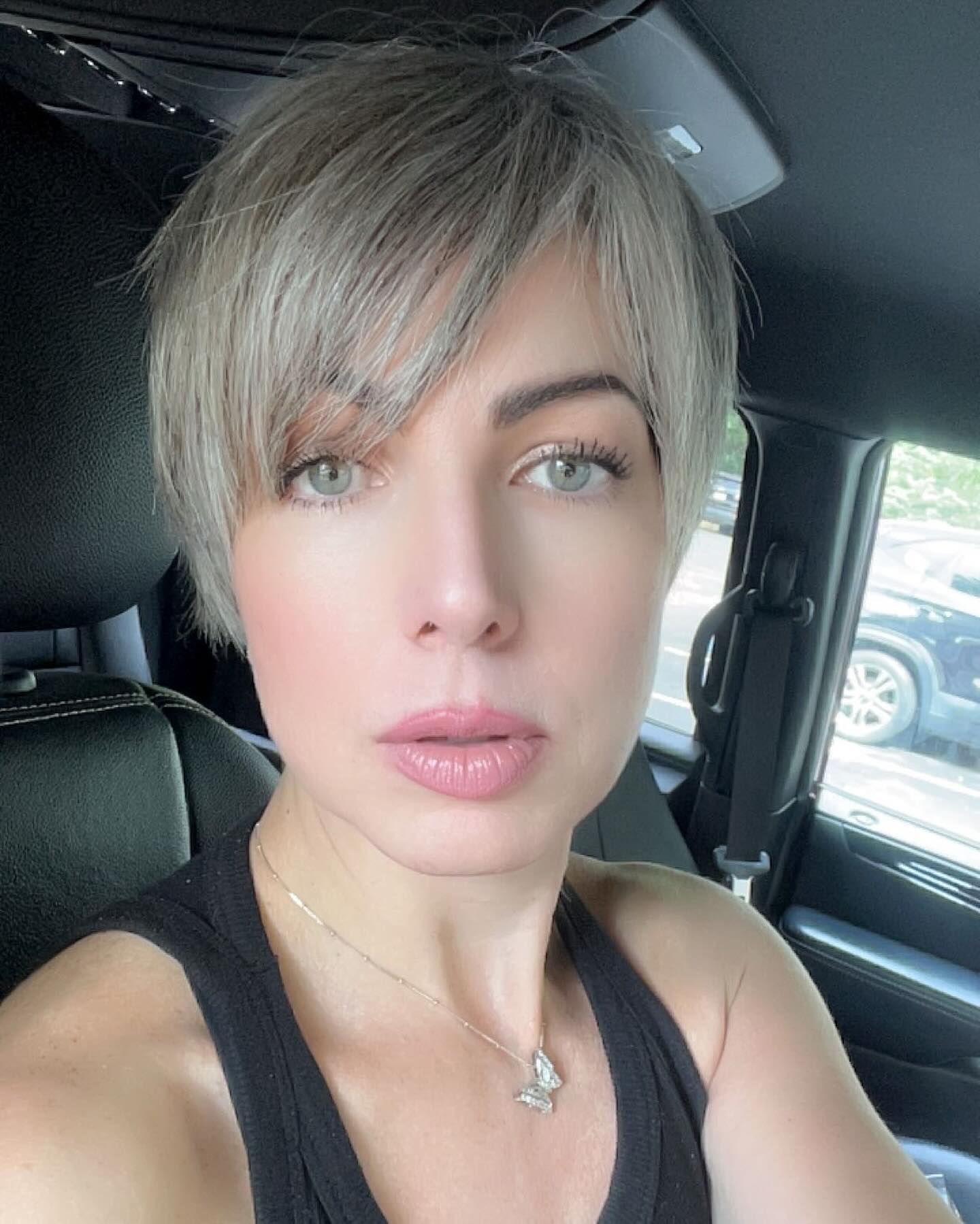 wispy-pixie-salt-and-pepper-hair
