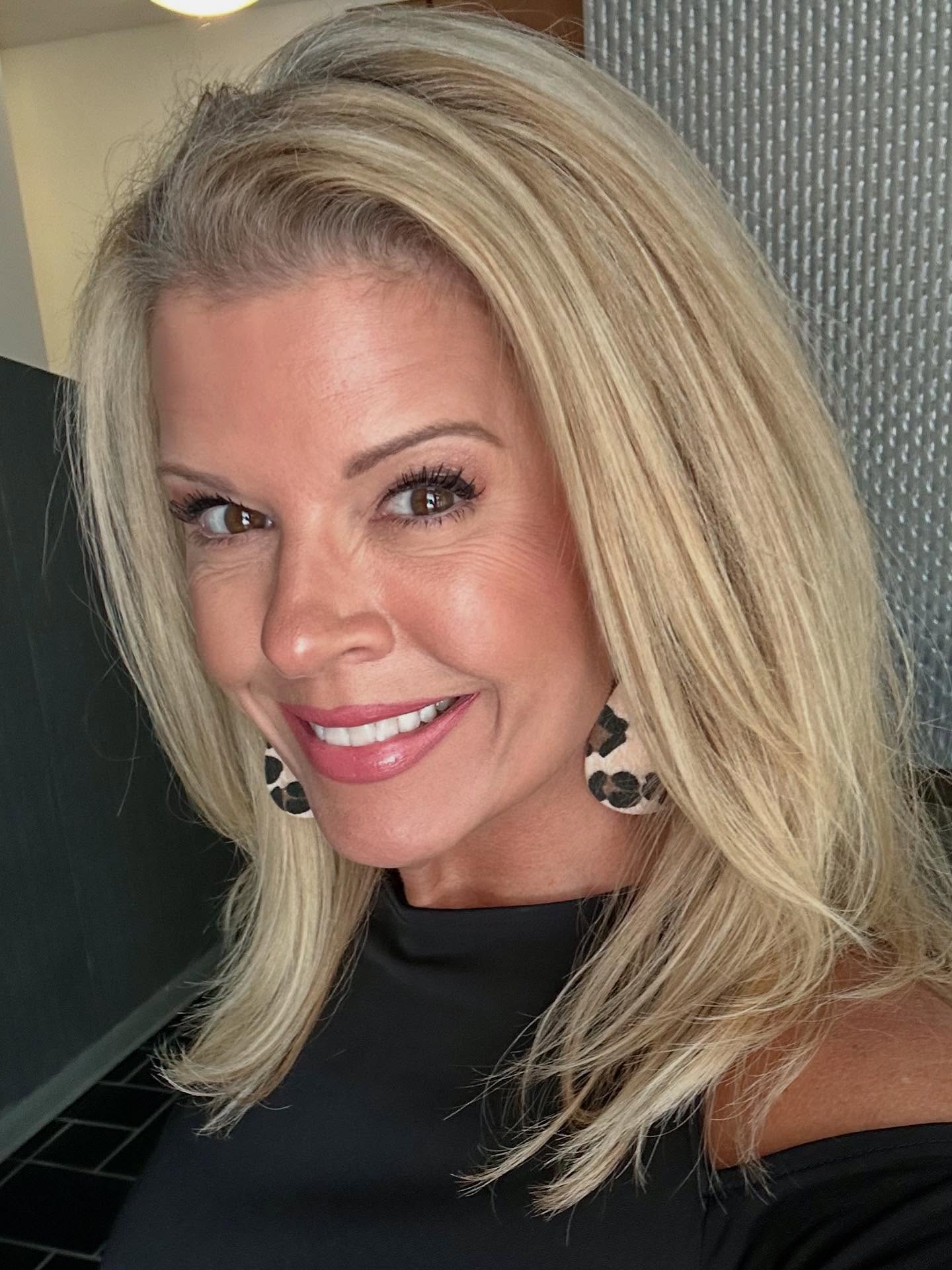 medium-blonde-hair