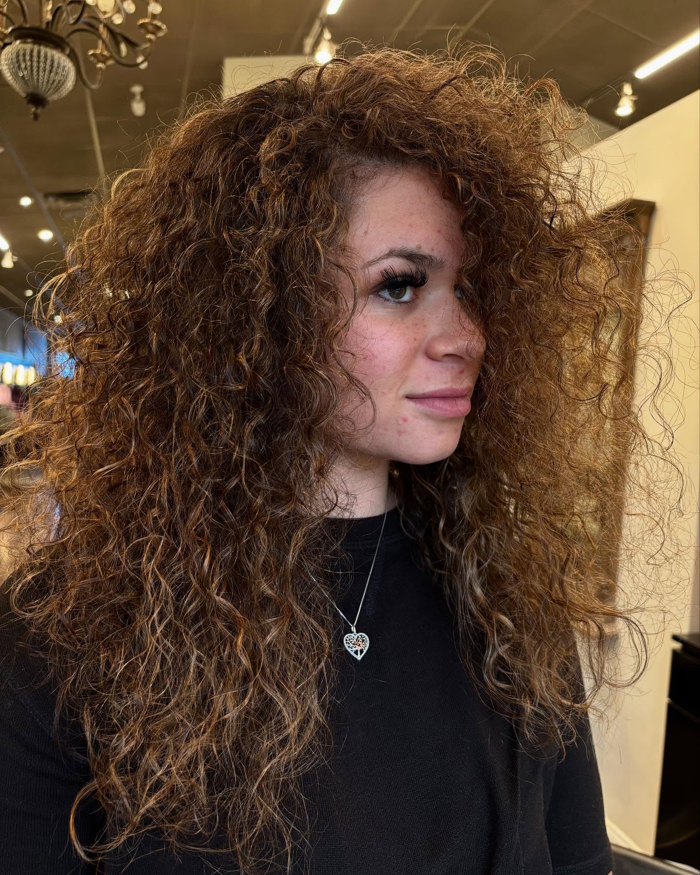 curly-fine-long-hair