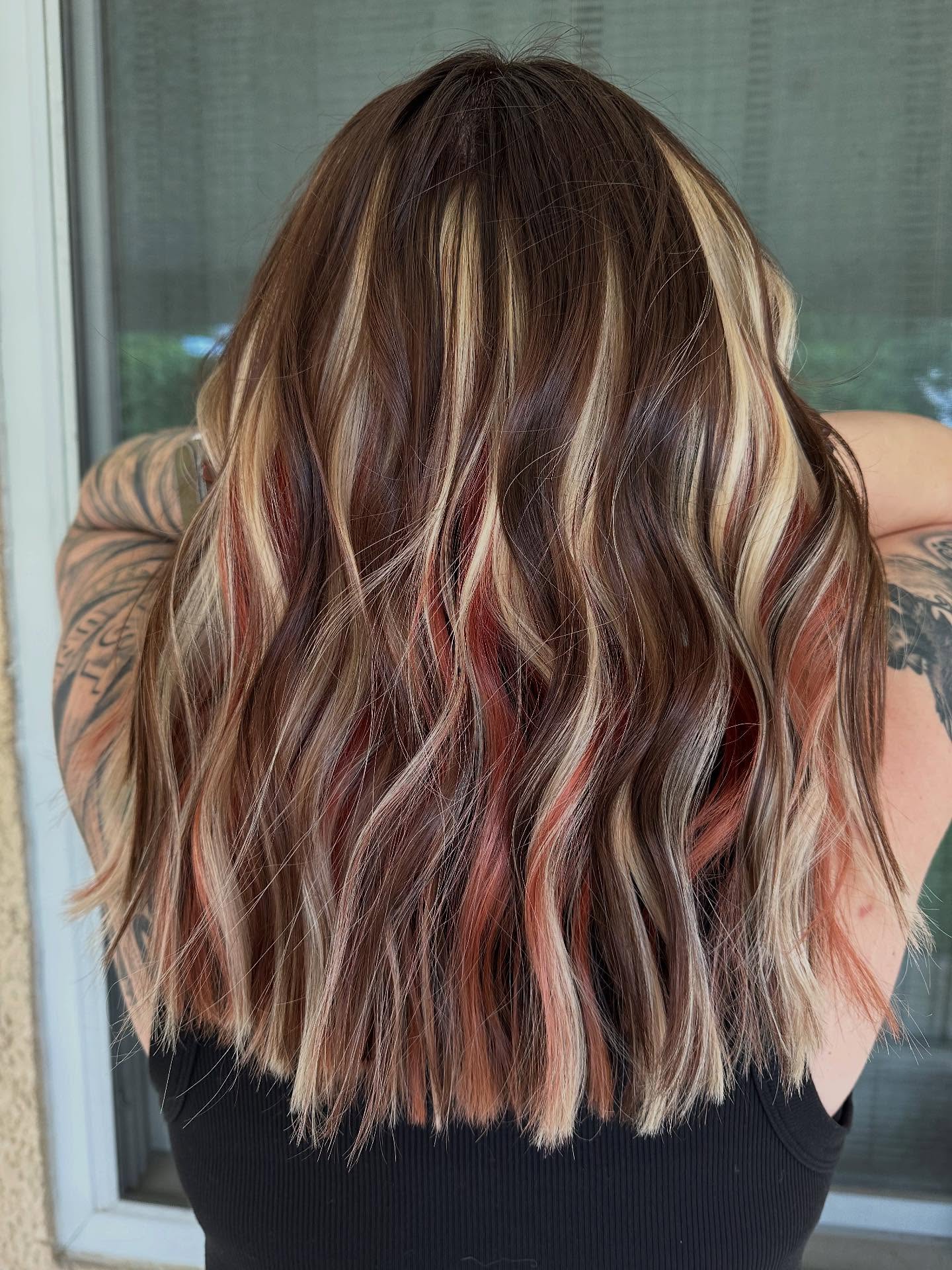 calico-hair-trend-from-back