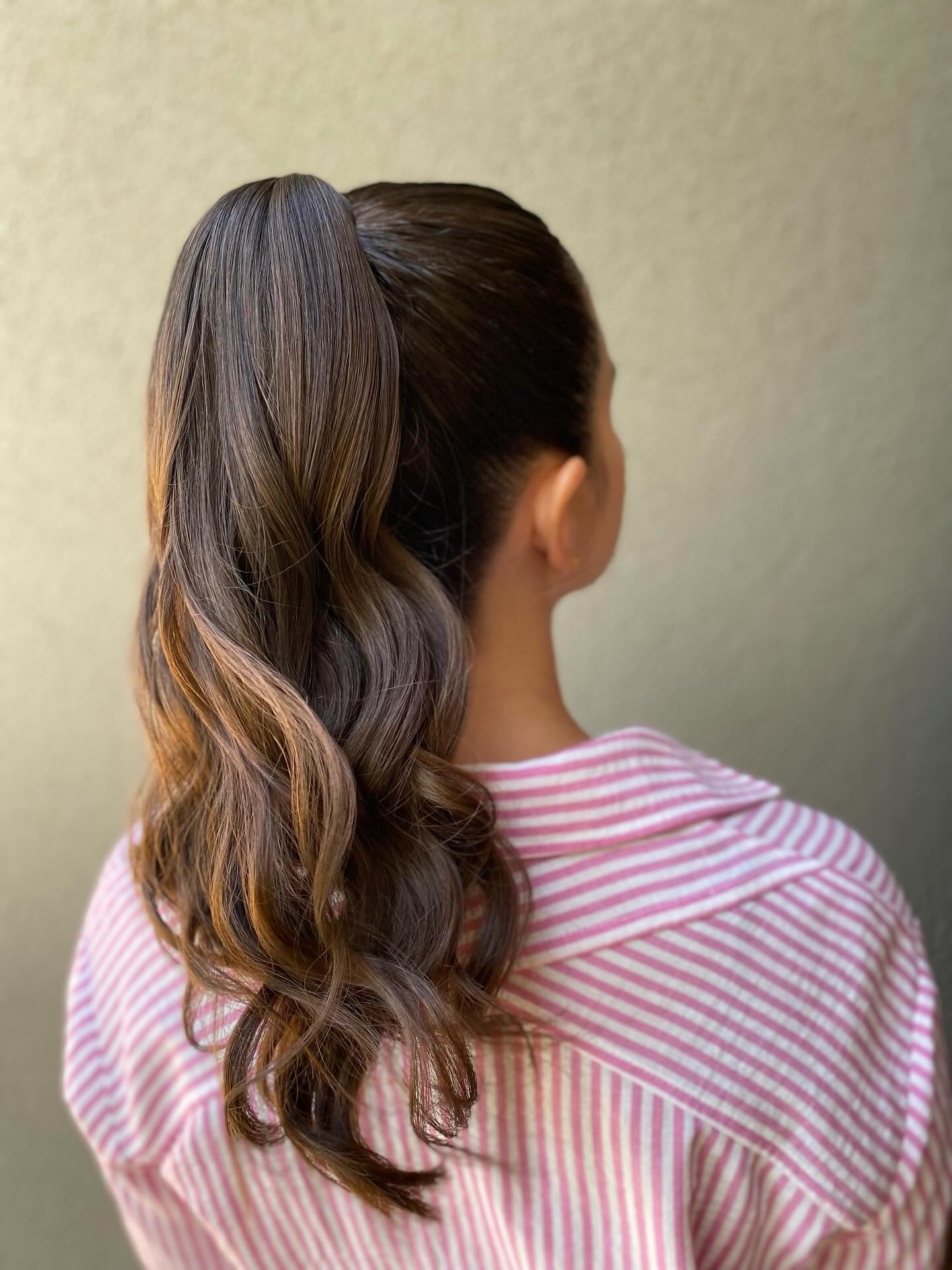 voluminous-high-pony
