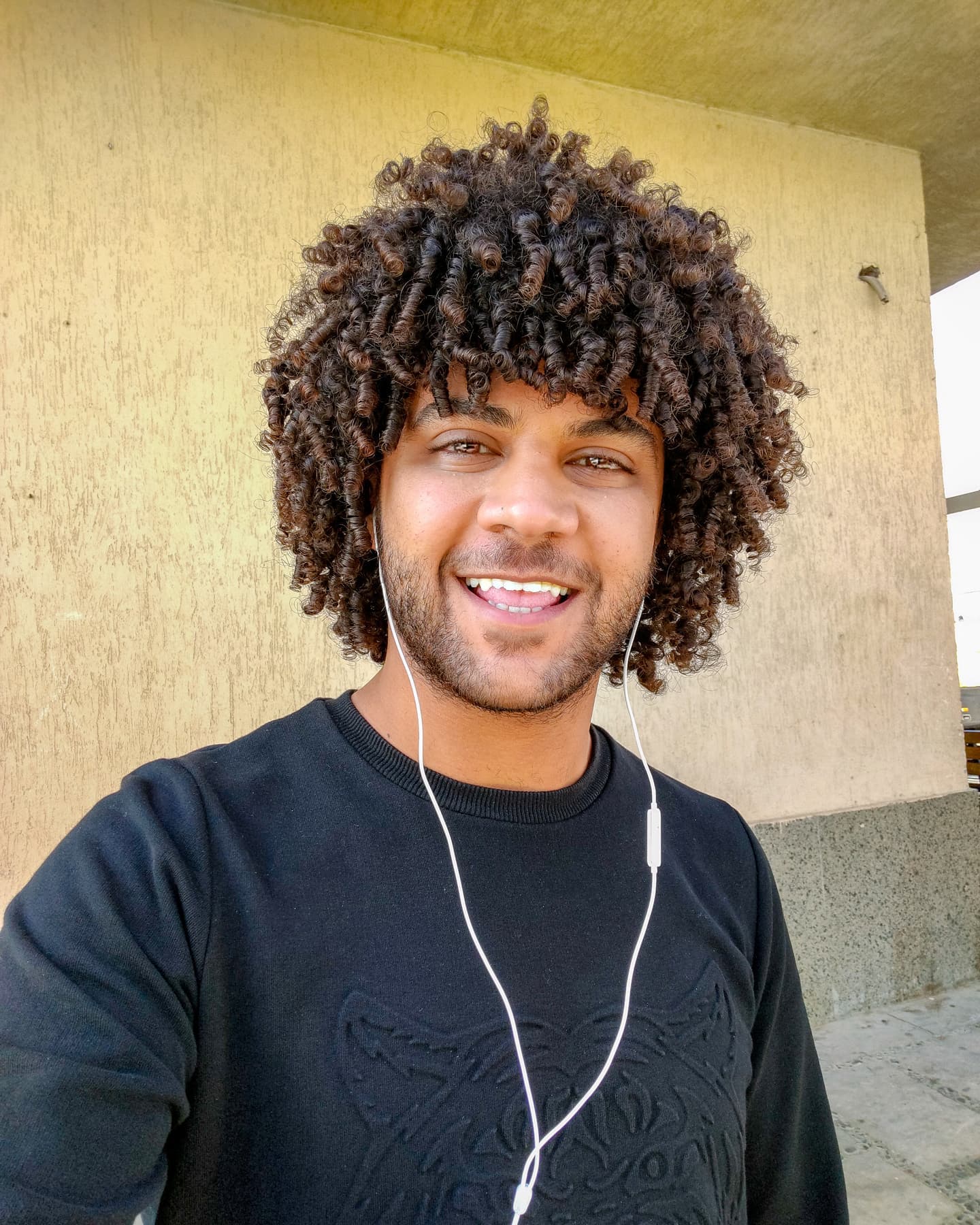 natural-curly-hair