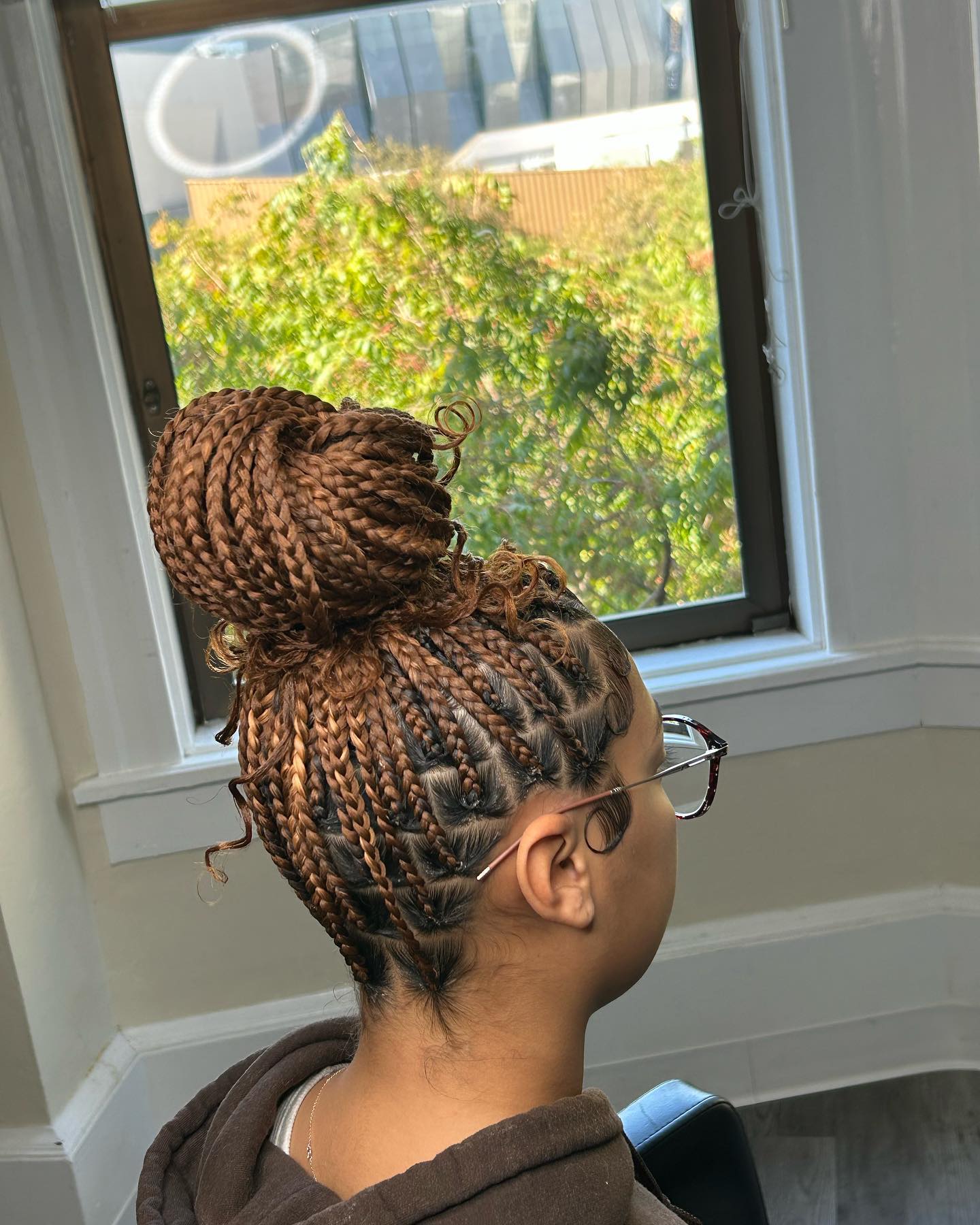 medium-knotless-braids