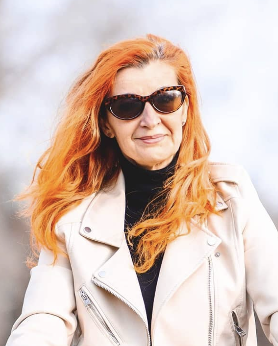 long-auburn-hair