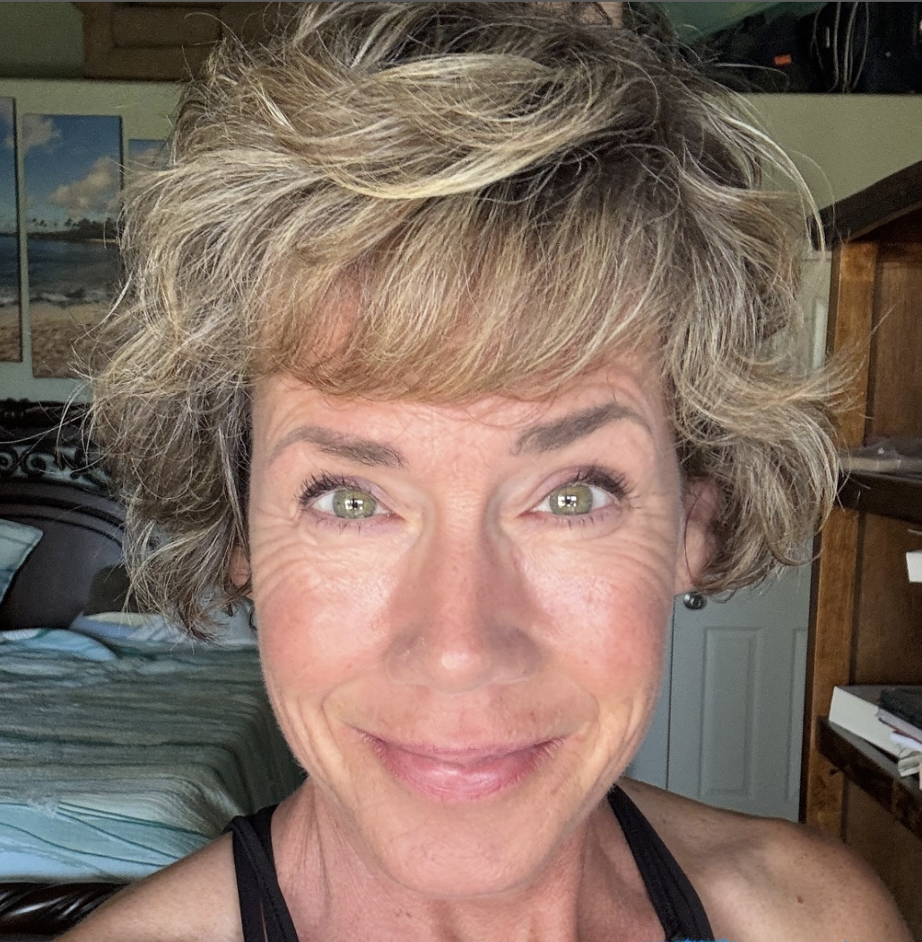 short-gray-bob-with-bangs