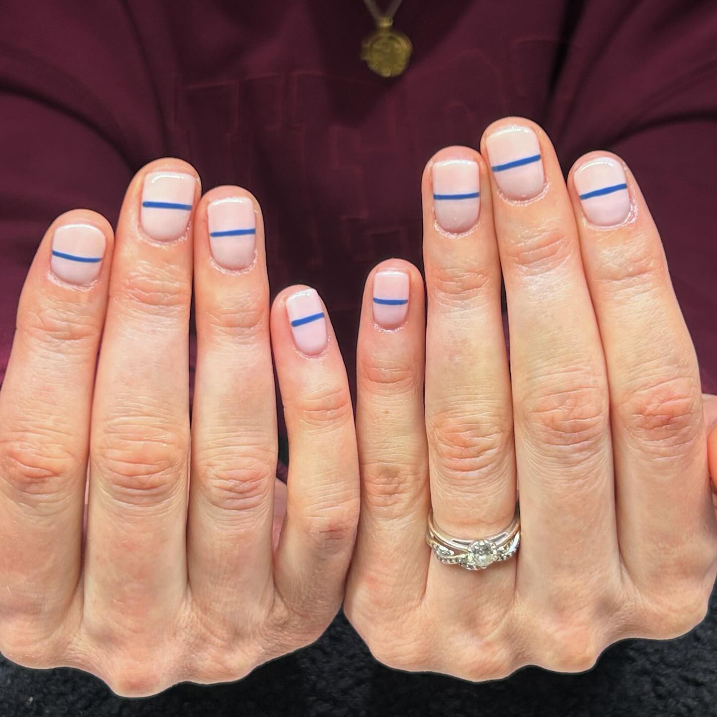 minimalist-nails