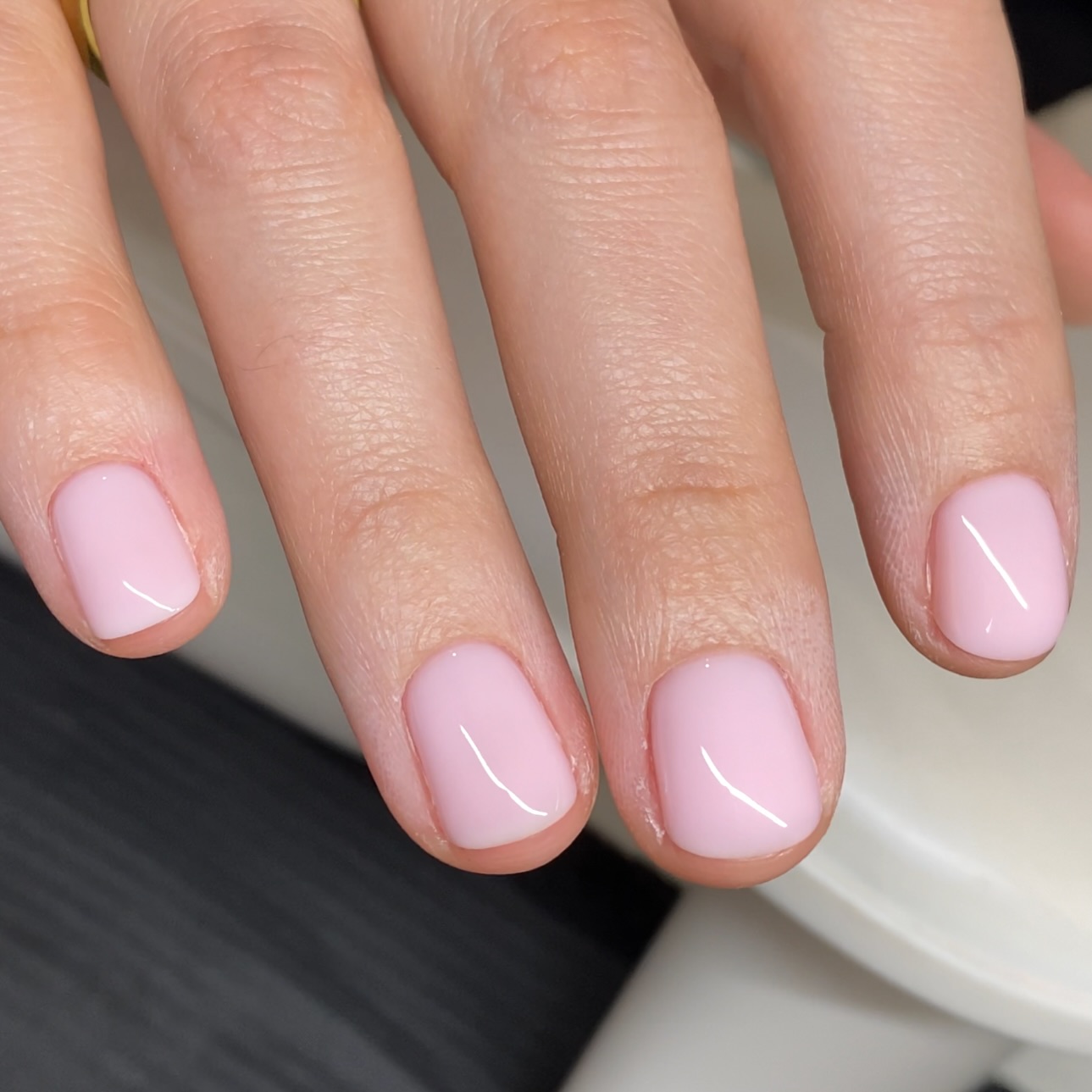 pink-nails