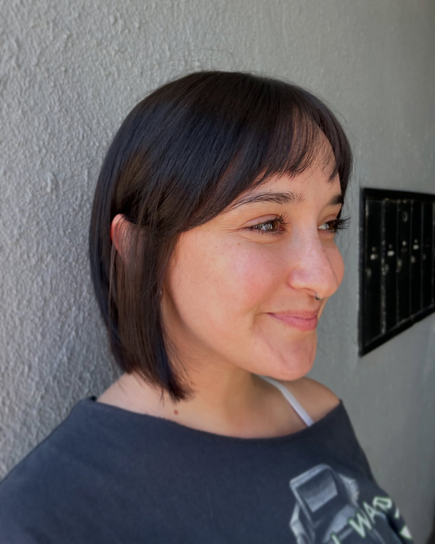 layered-bob-with-curtain-bangs