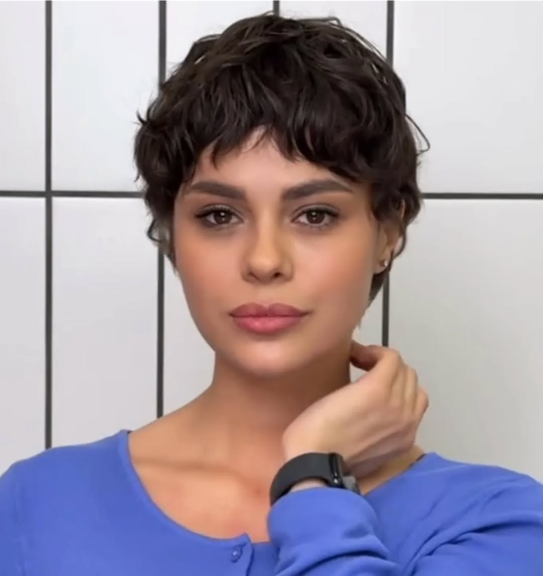 Pixie Haircut with Wavy Short Bangs