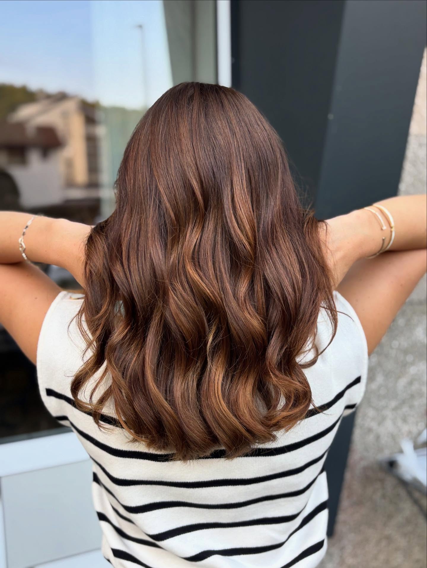 medium-thick-hair-with-highlights