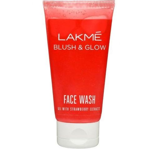 Lakme Blush and Glow Strawberry Extracts Creme Face Wash